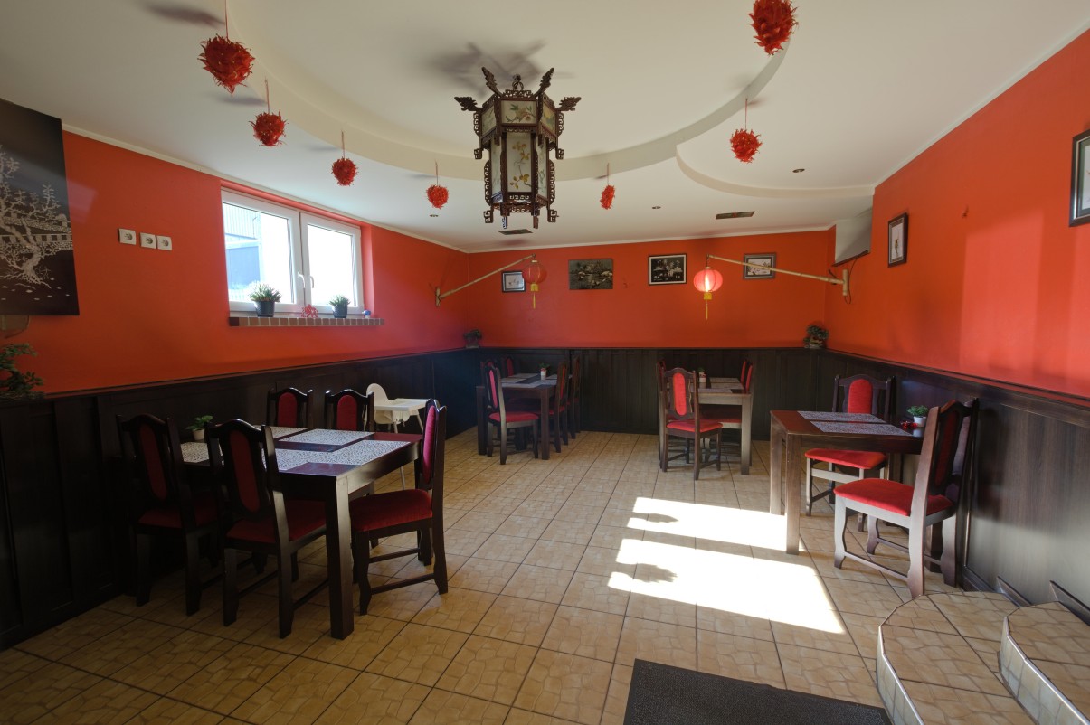 Wnętrze restauracji Żółty Smok